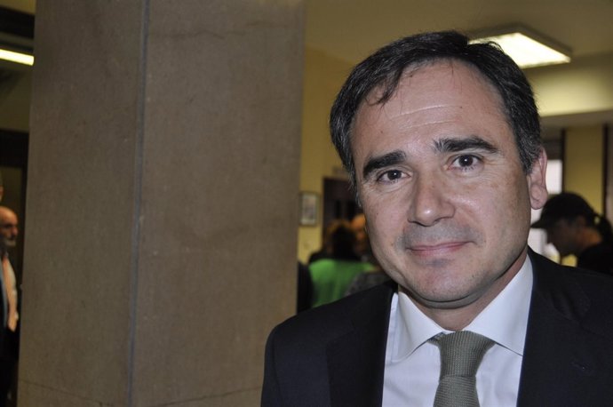 El presidente de la CHE, Xavier de Pedro.