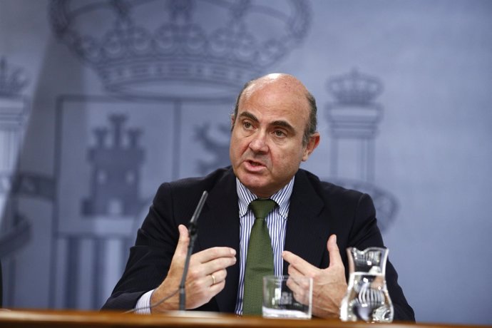 Ministro de Economía, Luis de Guindos, en el Consejo de Ministros