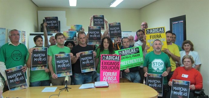 Representantes de la Marcha de Mareas