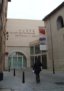 Fachada del Museo Esteban Vicente de Segovia.