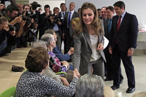 Doña Letizia inaugura centro de mayores El Greco