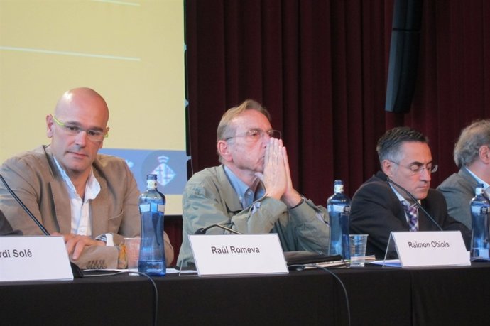 Los eurodiputados R.Romeva (ICV-EUiA), R.Obiols (PSC) y R.Tremosa (CDC)