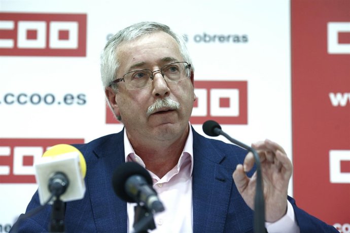 Toxo (CCOO) y Carbonero (CCOO Andalucía) presenta el informe sobre los ERE
