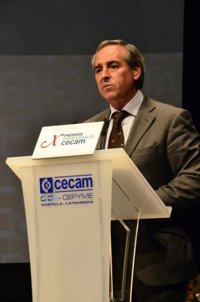 Nicolás pide más medidas para que el crédito bancario llegue a empresas