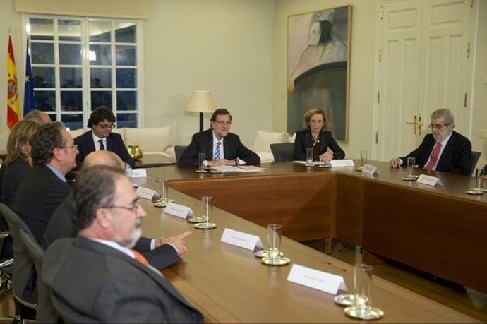 MARIANO Rajoy SE REÚNE CON UNA REPRESENTACIÓN DEL MUNDO EDITORAIL