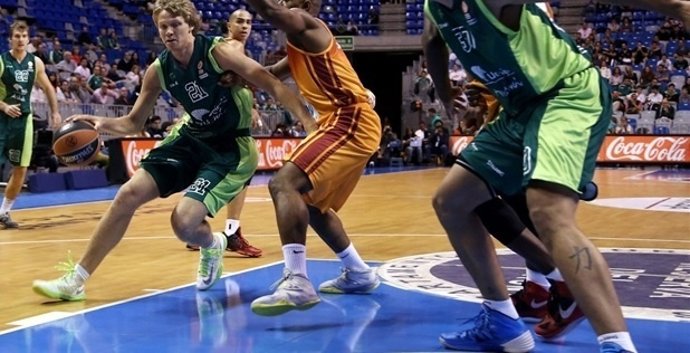 Mindaugas Kuzminskas, con el Unicaja