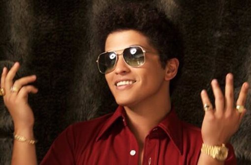 Bruno Mars y su Lock Out of Heaven 