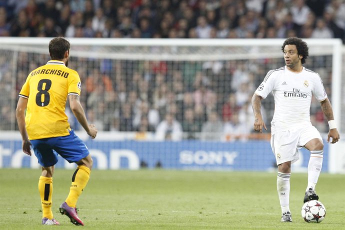 Marcelo y Marchisio en el Real Madrid - Juventus