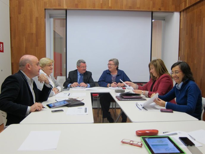Reunión del Grupo Parlamentario del PSOE de Córdoba para analizar el presupuesto