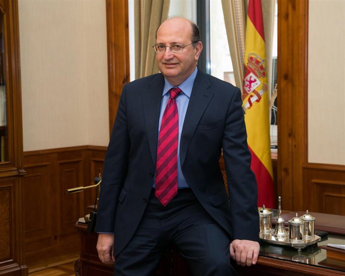 Ramón Álvarez de Miranda