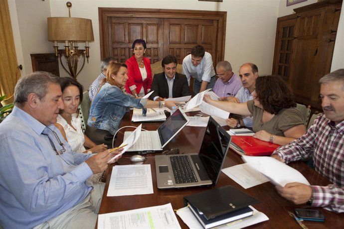 Reunión presupuestos Camargo 