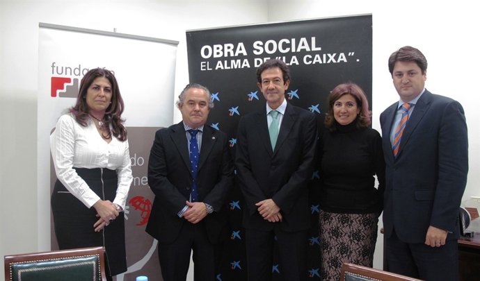 Acuerdo Fundación La Caixa y Fundación Adecco