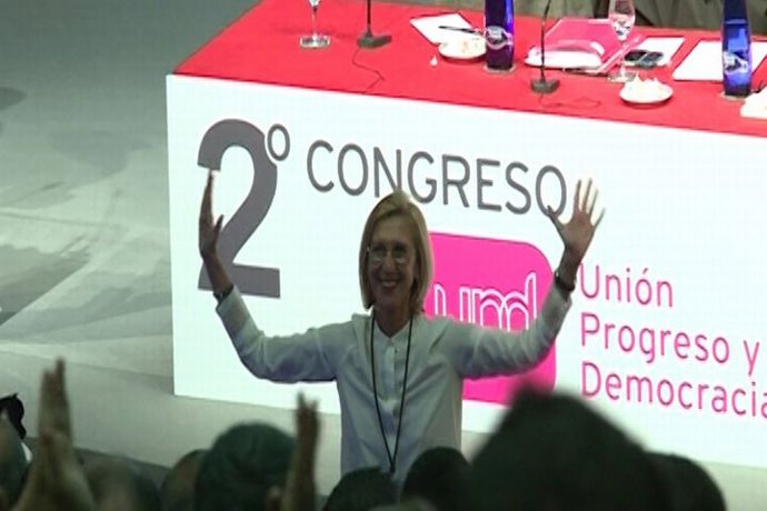 Díez no consentirá el "chantaje" en UPyD