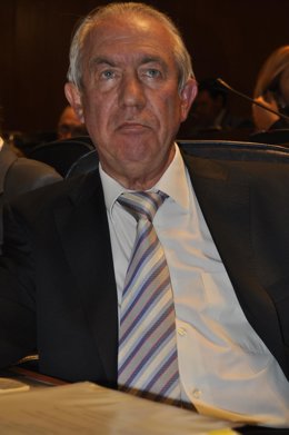 El consejero de Economía y Empleo, Francisco Bono.