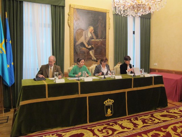 Alfonso Toribio, Carmen Moriyón, Lucía García y Sonia Puerto