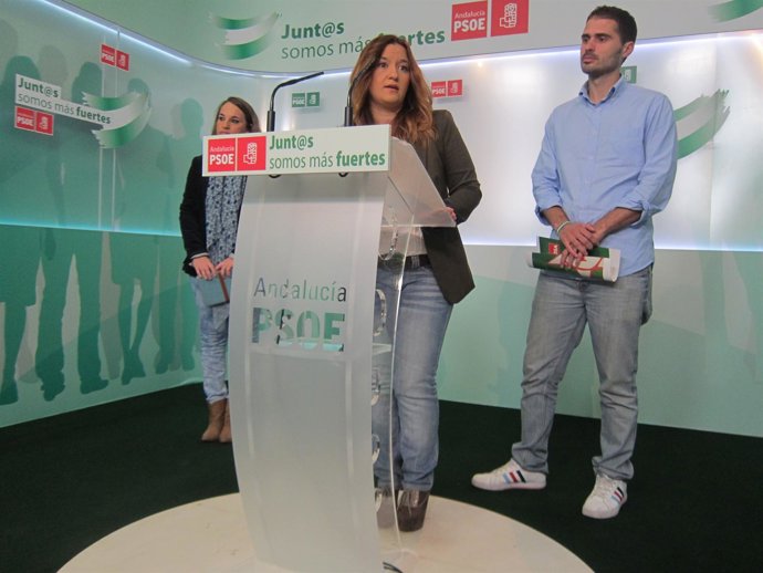 La secretaria de Política Insitucional del PSOE de Andalucía, Verónica Pérez