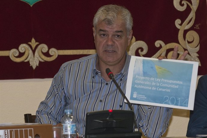 Alpidio Armas en sesión plenaria