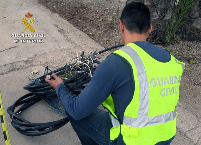 Guardia Civil detiene a cuatro personas por la sustracción de cableado de cobre 