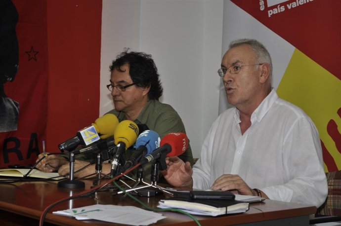 Cayo Lara en rueda de prensa en Vila-real