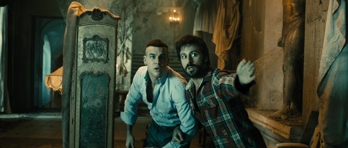 Mario Casas y Hugo Silva en Las Brujas de Zugarramurdi