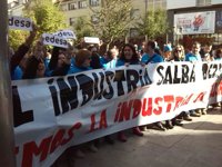 Trabajadores de Fagor Edesa se concentran para pedir "inversiones"