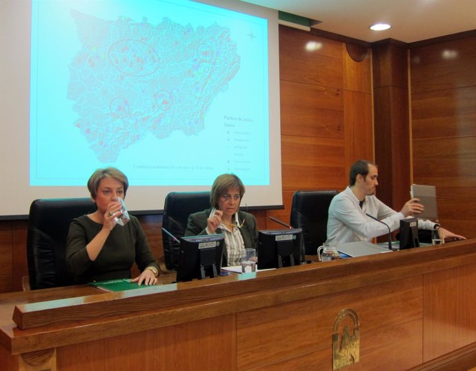 Sabalete, Gálvez y Bueno presentan el balance del Plan Infoca en Jaén.