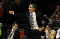 Scariolo: "Hemos jugado buen y mal baloncesto, el objetivo es alargar los buenos minutos"