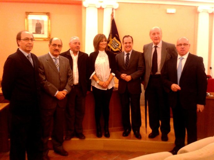 Cesión de los fondos a las fundaciones Simón Ruiz y Edades del Hombre