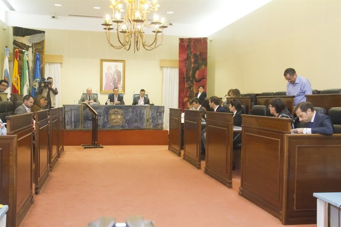 Imagen del pleno de noviembre de la Diputación de Huelva.
