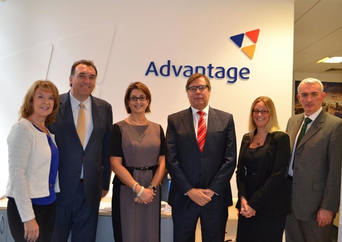 Bernal y escribano junto a representantes advantage en londres