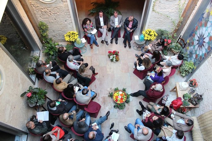 Foro de debate e ideas '#SevillaSí' 