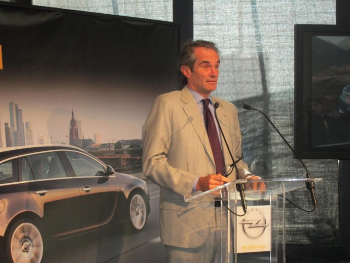 Enrico de Lorenzi (Opel)