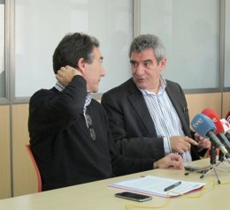 Ángel Hernández (izquierda) y Julio Villarrubia (derecha)