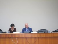 Baltar reafirma su apoyo al "espíritu" de la reforma local y pide completarla con cambios en la ley gallega