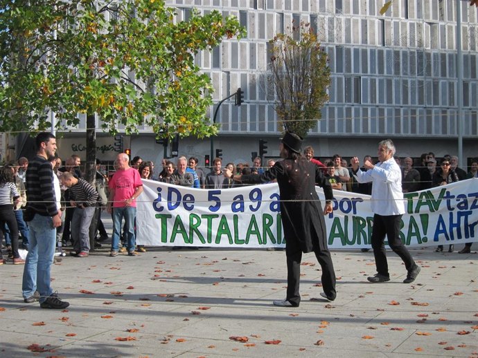 Concentración de AHT Gelditu.