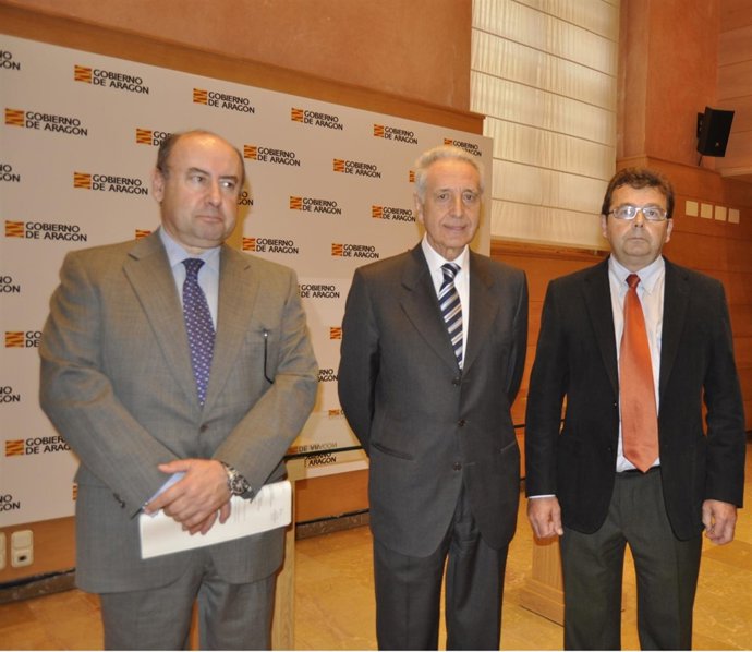 Basilio Rada (izda.), Modesto Lobón y Miguel Villacampa.