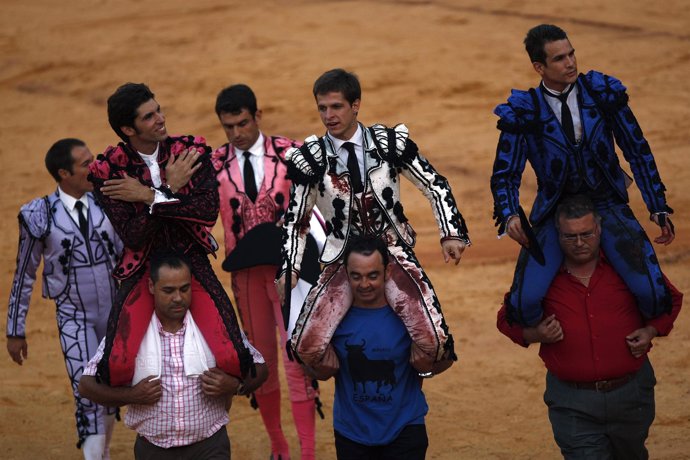 Cayetano Rivera, El Juli Y Jose Maria Manzanares