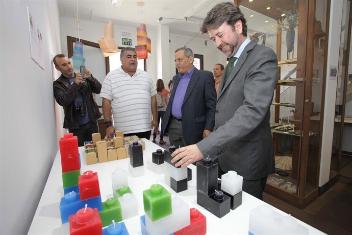 Alonso, en el encuentro de artesanos