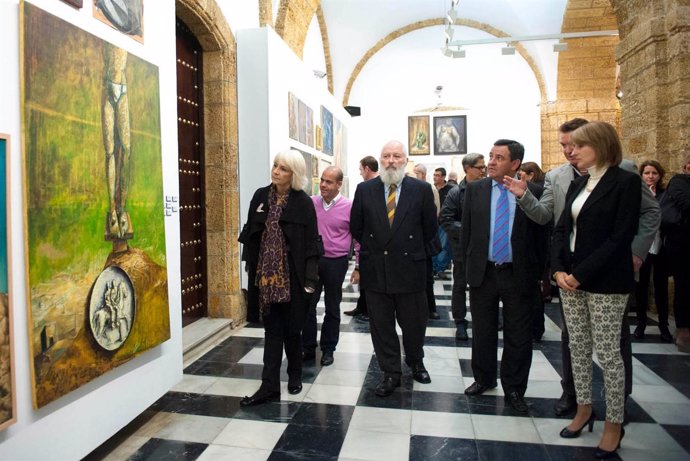 Inauguración de la muestra pictórica de Manuel Caballero en Cádiz