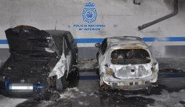 El incendio causó daños en otros vehículos