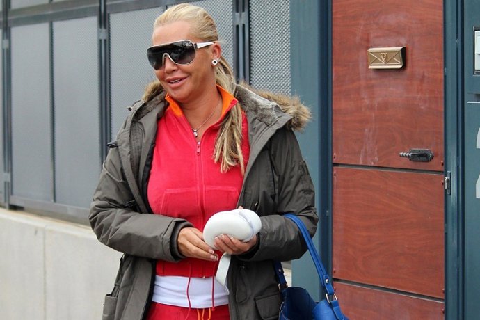 Belén Esteban confiesa que no tiene un as si no la baraja entera