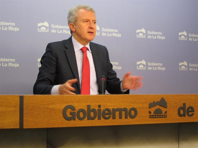 El portavoz del Gobierno, Emilo del Río, informa acuerdos Consejos