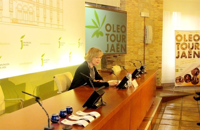 Velasco en la inauguración de la jornada con restaurantes de 'OleotourJaén'.