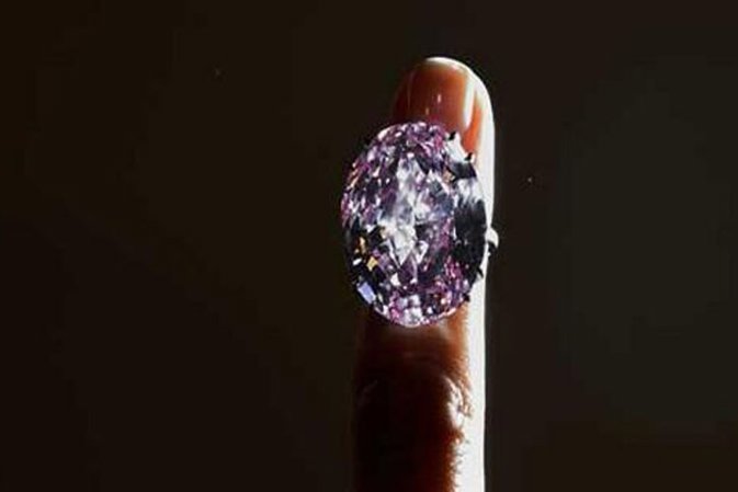El diamante más caro de la historia a subasta 