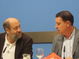El portavoz de IU, José Manuel Alosno, y el consejero muncipal Jerónimo Blasco