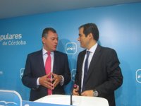 Cospedal muestra públicamente su apoyo a Sanz y Nieto