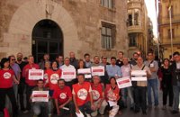 Los trabajadores convocan a la ciudadanía a manifestarse para "defender su identidad como pueblo"