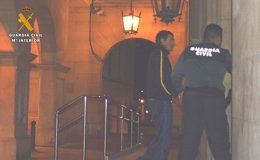 Dos detenidos por 29 robos con fuerza en viviendas de Teruel y Castellón.