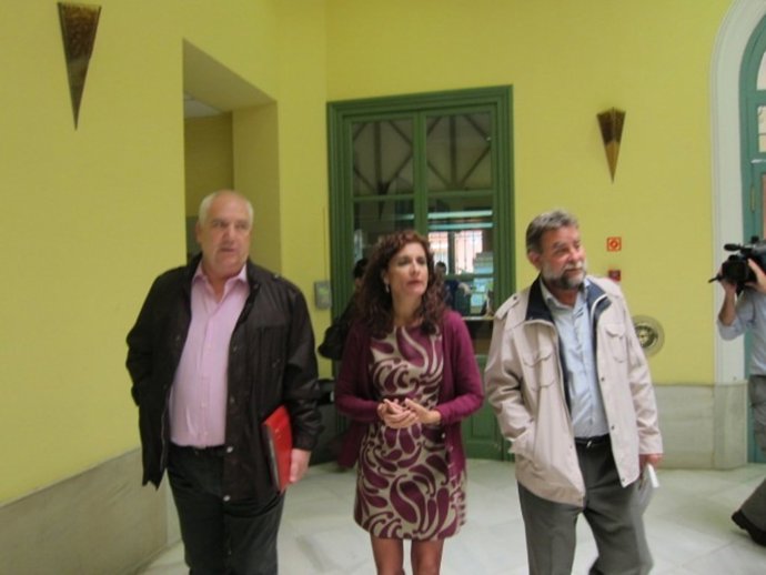 Francisco Carbonero, María Jesús Montero y Francisco Fernández Sevilla