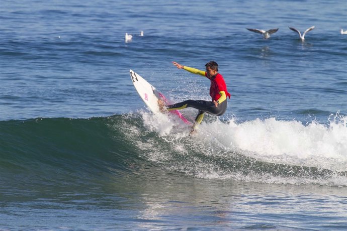Kosme Fernández en la prueba Surf Limit de Gijón